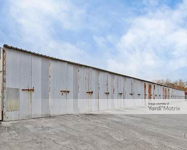 Storage Units for Rent available at 410 Preston Avenue, Pasadena, TX 77503