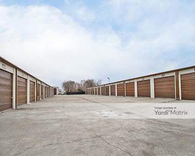Storage Units for Rent available at 4028 FM1765, Texas City, TX 77591