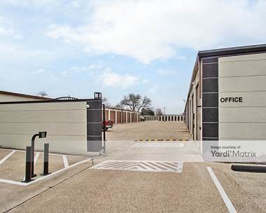 Storage Units for Rent available at 4028 FM1765, Texas City, TX 77591