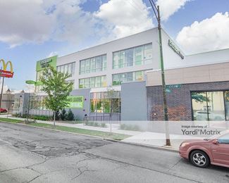 Photo 4 of Extra Space Storage - 2850 North Ashland Avenue, Chicago, IL