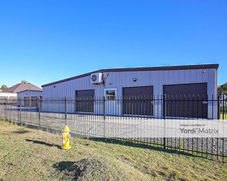 Photo 3 of MyStorage - 2360 Benton Pkwy, Benton, AR