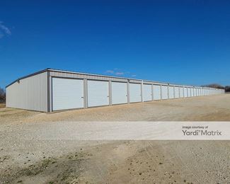 Photo 2 of Essex Self Storage - 445 South East Street, Essex, IL