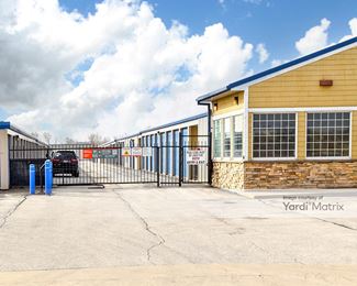 Photo 2 of Public Storage - 575 Larry Power Road, Bourbonnais, IL