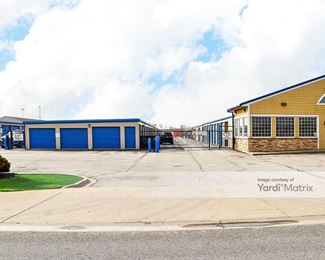 Photo 3 of Public Storage - 575 Larry Power Road, Bourbonnais, IL