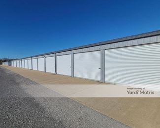 Photo 4 of Amberstone Storage - 7855 North State 50 Route, Manteno, IL
