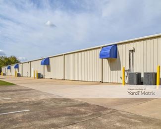 Photo 3 of Devon Self Storage - 310 Ray Thorington Road, Montgomery, AL