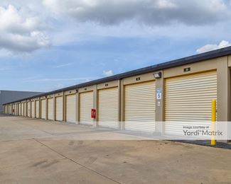 Photo 3 of Extra Space Storage - 115 South Arrowhead Drive, Montgomery, AL
