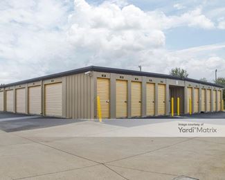 Photo 5 of Extra Space Storage - 115 South Arrowhead Drive, Montgomery, AL