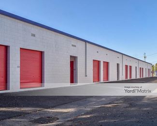 Photo 2 of Maxwell Self Storage - 3620 Day Street, Montgomery, AL