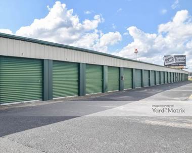 Storage Units for Rent available at 1040 AL - 14, Elmore, AL 36025