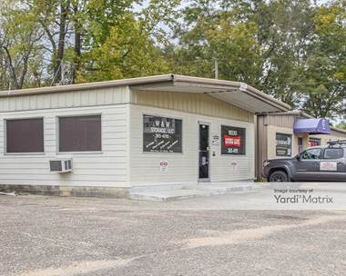 Storage Units for Rent available at 1330 South Memorial Drive, Prattville, AL 36067