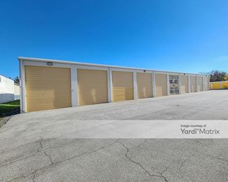 Photo 4 of Storage Sense - 1806 North Route 50, Bourbonnais, IL
