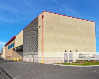 Photo 6 of StorQuest Self  Storage - 510 North Avenue, Vista, CA