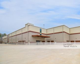 Photo 1 of CubeSmart Self Storage - 10882 Interstate 45 South, Conroe, TX