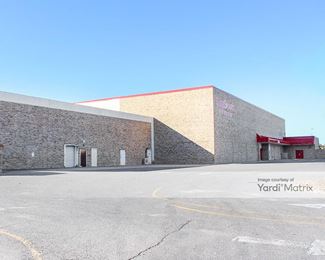Photo 5 of CubeSmart Self Storage - 5715 Johnston Street, Lafayette, LA