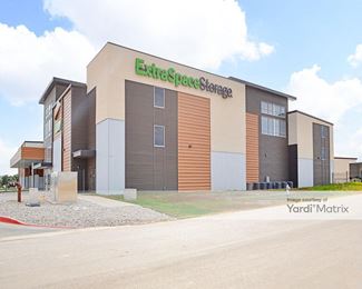 Photo 1 of Extra Space Storage - 503 Ivory Cove, Liberty Hill, TX