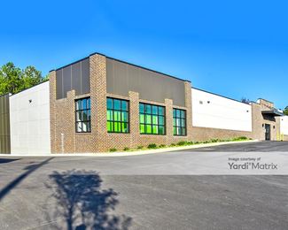 Photo 2 of Space Shop Self Storage - 100 Cadillac Pkwy, Dallas, GA