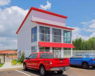 Photo 2 of Stor-A-Lot Self Storage - 1245 Rossview Road, Clarksville, TN