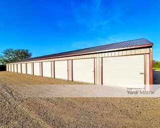 Photo 2 of Anything Storage - 701 West Backbone Road, Princeton, IL