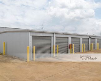 Photo 2 of Storage Barn, The - 1795 Sugar Exchange, Prattville, AL