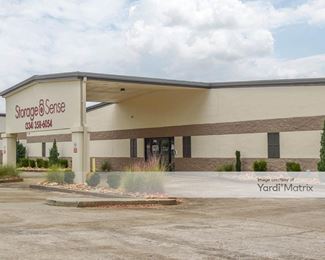 Photo 4 of Storage Sense - 610 McQueen Smith Road North, Prattville, AL