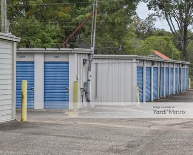 Storage Units for Rent available at 513 Cahaba Road, Selma, AL 36701