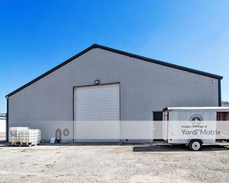 Photo 1 of Moore Storage - 1618 Callaway Drive, Alvin, TX