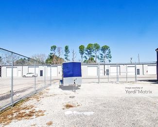 Photo 3 of Moore Storage - 1618 Callaway Drive, Alvin, TX