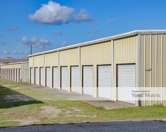 Photo 3 of Fulshear Mini Storage - 9036 Bois D'Arc Lane, Fulshear, TX
