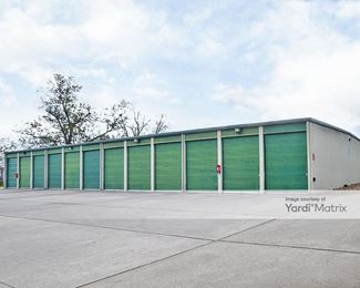 Photo 4 of Guhn Road Storage - 6914 Guhn Road, Houston, TX