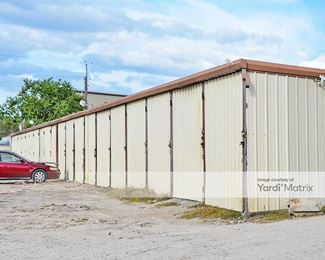 Photo 4 of Little York Storage - 8150 West Little York Road, Houston, TX