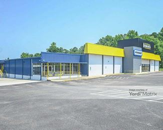 Photo 3 of Storage King USA - 102 West Greene Street, Rockingham, NC