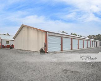 Photo 5 of James Rentals - 7271 Highway 260, Manning, SC