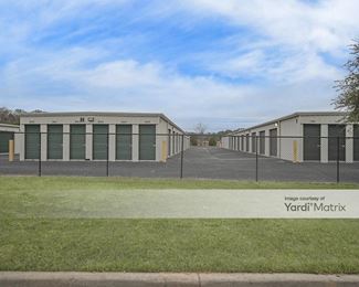 Photo 3 of Shaw Parkway Storage - 65 Shaw Drive, Sumter, SC