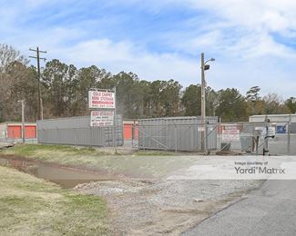 Photo 6 of Cole-s Mini Storage - 930 South Ron Mcnair Blvd, Lake City, SC