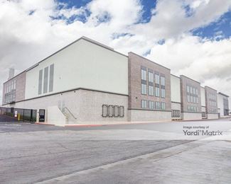 Photo 1 of SecureSpace Self Storage - 3177 California Avenue, Signal Hill, CA