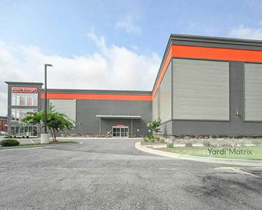 Storage Units for Rent available at 9560 Cliffdale Road, Fayetteville, NC 28304