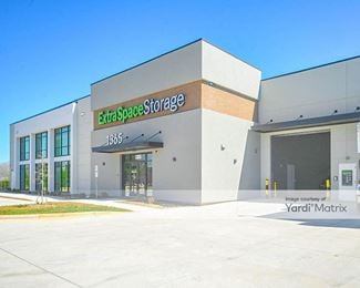 Photo 1 of Extra Space Storage - 1365 Shearers Road, Mooresville, NC