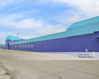 Photo 5 of JustStorage - 12282 Woodbine Avenue, Redford, MI
