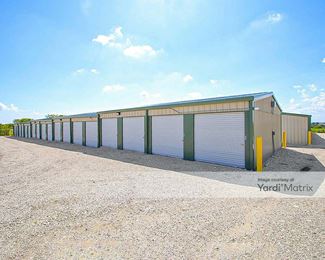 Photo 2 of KO Storage - 7624 Veal Station Road, Azle, TX
