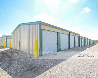 Photo 4 of KO Storage - 7624 Veal Station Road, Azle, TX
