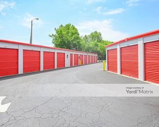 Photo 6 of SecurCare Self Storage - 809 Shipyard Blvd, Wilmington, NC