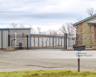 Photo 2 of Rockwood Storage - 6823 US 59 Hwy, Grove, OK