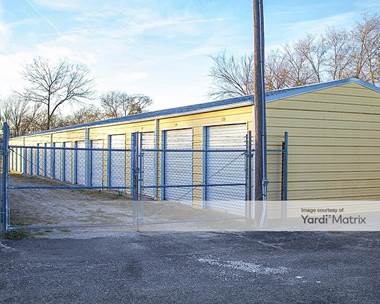 Storage Units for Rent available at 2122 South Main Street, Grove, OK 74344