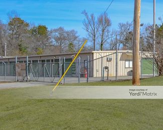 Photo 2 of GoldStar Self Storage Facility - 55 Beechgrove Road, Cullman, AL