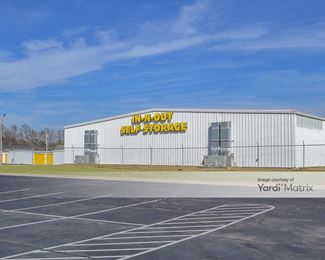 Photo 4 of In-N-Out Self Storage - 106 13th Street SW, Cullman, AL