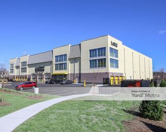 Photo 2 of Safeguard Self Storage - 535 Hope Street, Stamford, CT