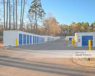 Photo 2 of Space Shop Self Storage - 4510 Calhoun Memorial Hwy, Easley, SC
