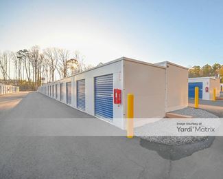 Photo 3 of Space Shop Self Storage - 4510 Calhoun Memorial Hwy, Easley, SC