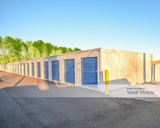 Photo 5 of Space Shop Self Storage - 4510 Calhoun Memorial Hwy, Easley, SC